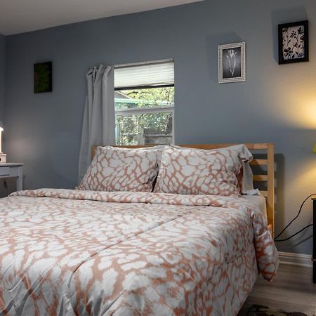 Award Winning Cultural Heritage Home Near Downtown - Walk To 6Th Street Όστιν Εξωτερικό φωτογραφία